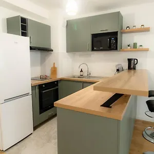 Cosy 45 M2 Avec Terrasse Gentilly